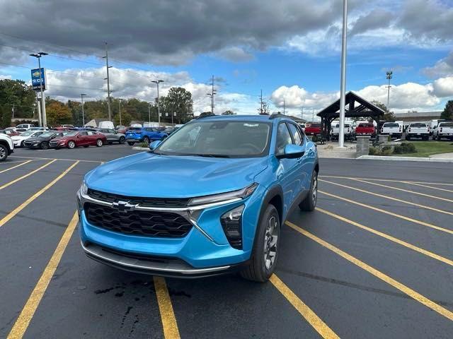 new 2025 Chevrolet Trax car, priced at $25,900