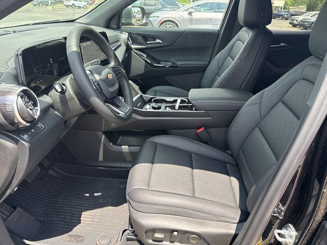 new 2026 Chevrolet Equinox car, priced at $32,635