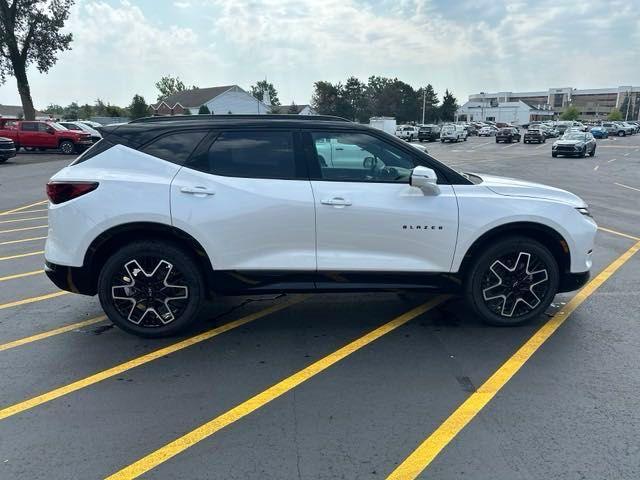 new 2024 Chevrolet Blazer car, priced at $48,152