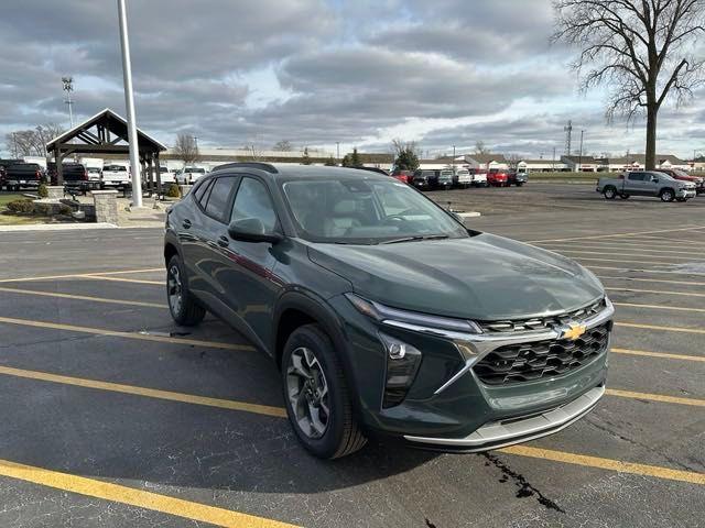 new 2025 Chevrolet Trax car, priced at $25,510