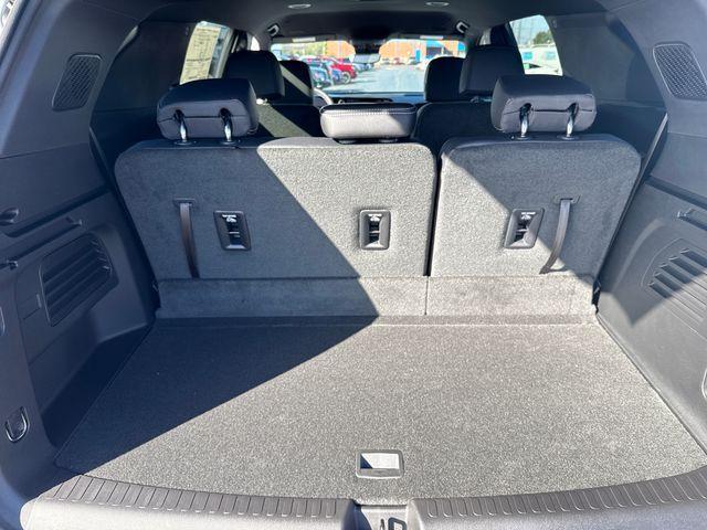new 2026 Chevrolet Traverse car, priced at $46,035