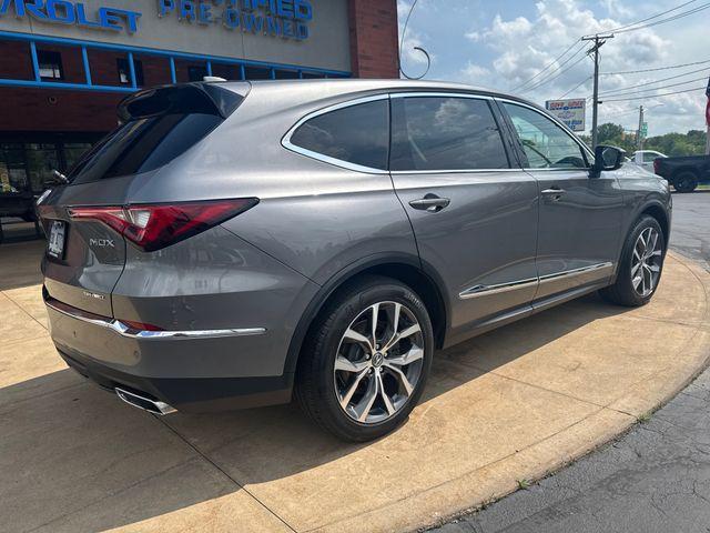 used 2022 Acura MDX car, priced at $38,880