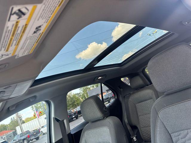 used 2021 Chevrolet Equinox car, priced at $18,995