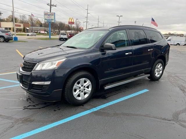 used 2015 Chevrolet Traverse car, priced at $9,475