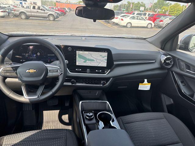 new 2026 Chevrolet Equinox car, priced at $30,290