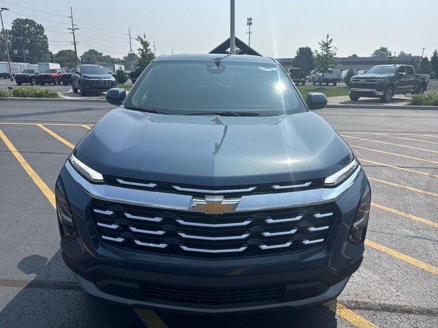 new 2026 Chevrolet Equinox car, priced at $30,290