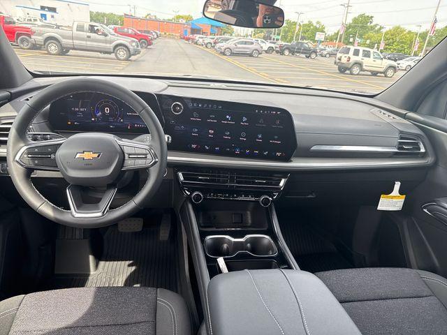new 2025 Chevrolet Traverse car, priced at $43,015