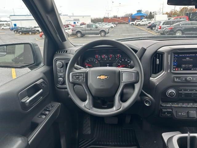 new 2025 Chevrolet Silverado 1500 car, priced at $51,460