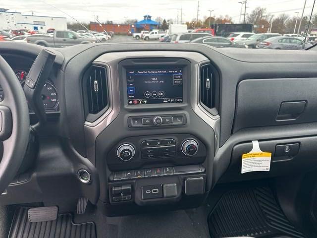 new 2025 Chevrolet Silverado 1500 car, priced at $51,460