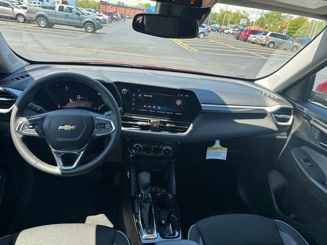 new 2025 Chevrolet TrailBlazer car, priced at $28,745
