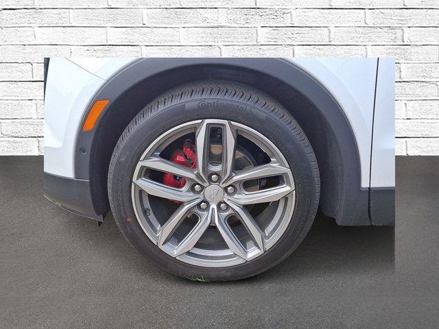 used 2021 Cadillac XT4 car, priced at $29,999
