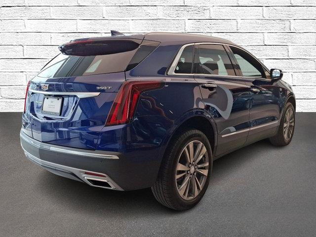 new 2025 Cadillac XT5 car, priced at $55,890