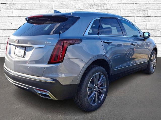 new 2025 Cadillac XT5 car, priced at $58,534