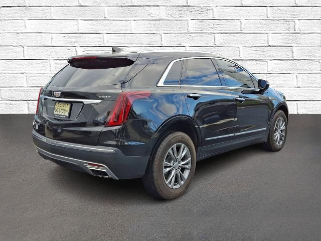 used 2022 Cadillac XT5 car, priced at $32,999