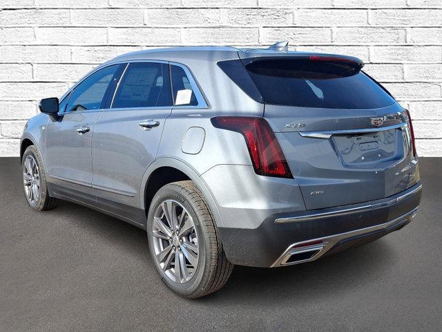 new 2025 Cadillac XT5 car, priced at $55,190