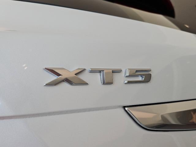 new 2024 Cadillac XT5 car, priced at $55,565