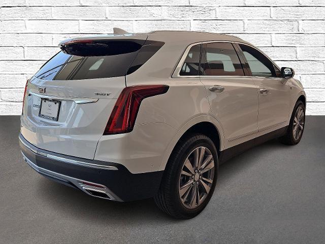 new 2024 Cadillac XT5 car, priced at $55,565