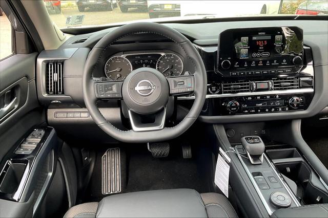 new 2025 Nissan Pathfinder car, priced at $49,555