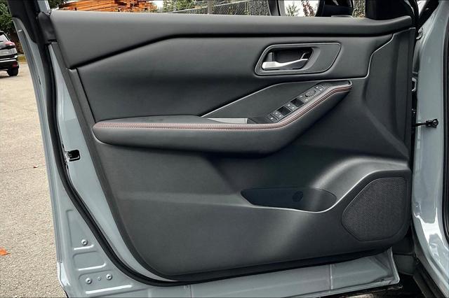 new 2025 Nissan Rogue car, priced at $33,867