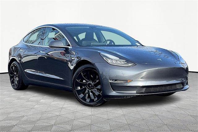 used 2018 Tesla Model 3 car, priced at $26,000