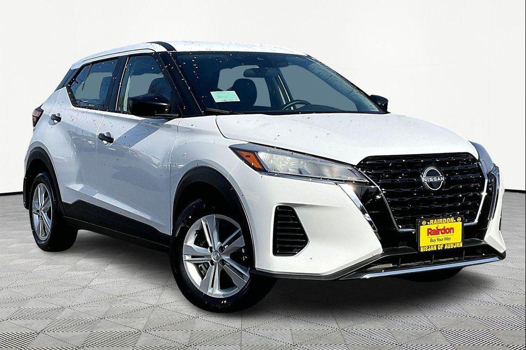 new 2025 Nissan Kicks car, priced at $21,657
