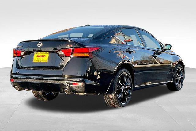 new 2025 Nissan Altima car, priced at $28,976