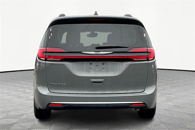 used 2022 Chrysler Pacifica car, priced at $20,500