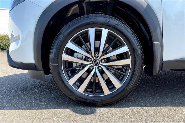 new 2025 Nissan Pathfinder car, priced at $55,035