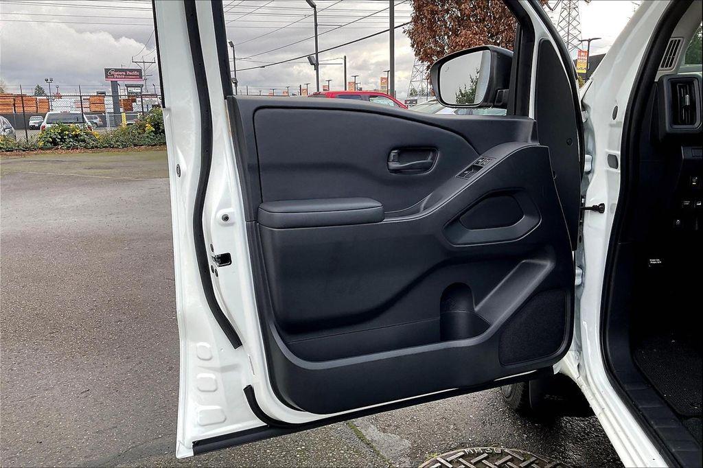 new 2025 Nissan Frontier car, priced at $34,181