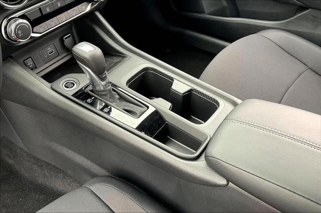 new 2025 Nissan Sentra car, priced at $21,050
