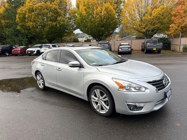 used 2015 Nissan Altima car, priced at $10,800