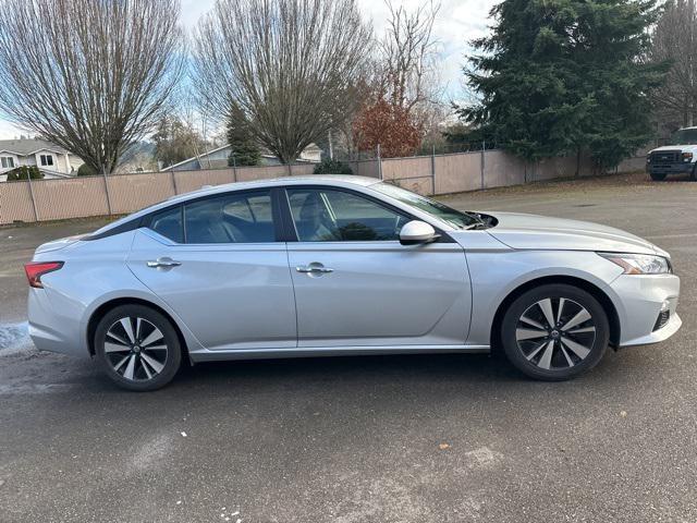 used 2022 Nissan Altima car, priced at $17,500