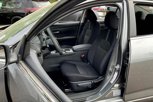 new 2025 Nissan Sentra car, priced at $24,505