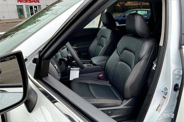 new 2025 Nissan Pathfinder car, priced at $44,396