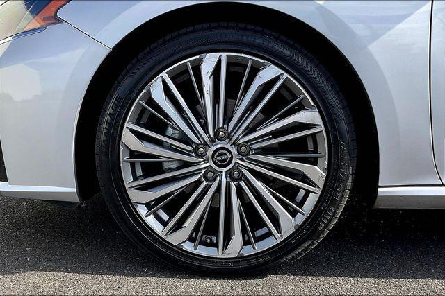 used 2023 Nissan Altima car, priced at $19,726