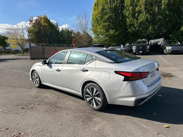 used 2022 Nissan Altima car, priced at $19,000