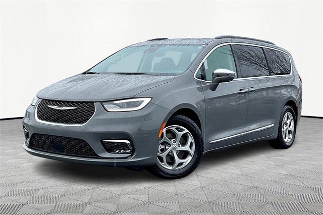 used 2022 Chrysler Pacifica car, priced at $21,000