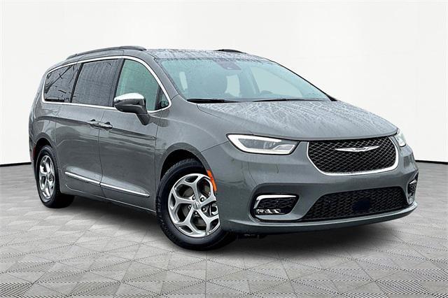 used 2022 Chrysler Pacifica car, priced at $21,000