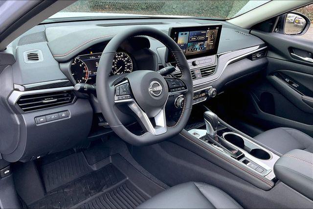 new 2025 Nissan Altima car, priced at $31,832