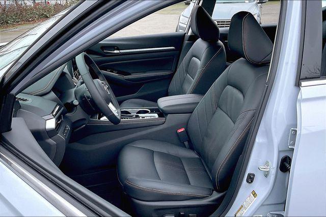 new 2025 Nissan Altima car, priced at $31,832