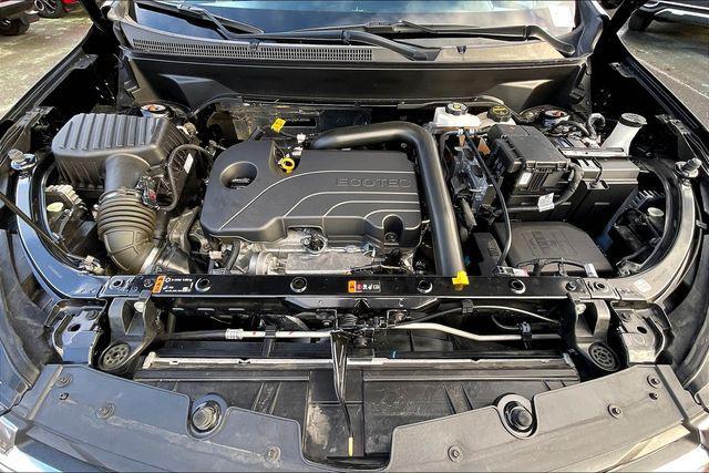 used 2024 Chevrolet Equinox car, priced at $17,711