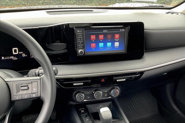new 2025 Nissan Kicks car, priced at $24,247