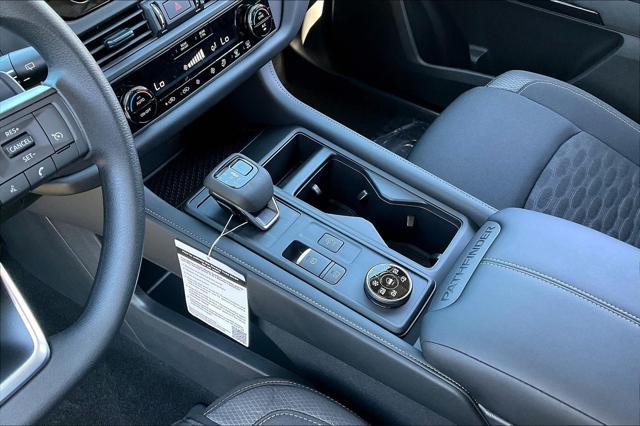 new 2025 Nissan Pathfinder car, priced at $38,104