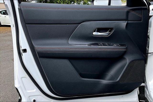 new 2025 Nissan Kicks car, priced at $28,955