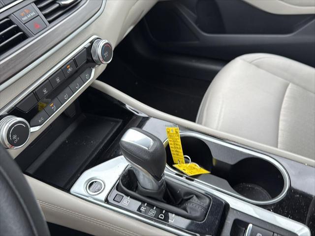 used 2023 Nissan Altima car, priced at $24,770