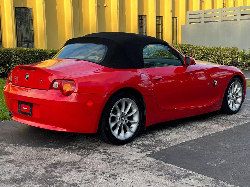 used 2004 BMW Z4 car, priced at $5,199