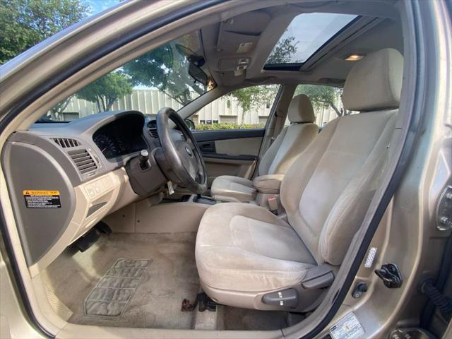 used 2005 Kia Spectra car, priced at $1,999
