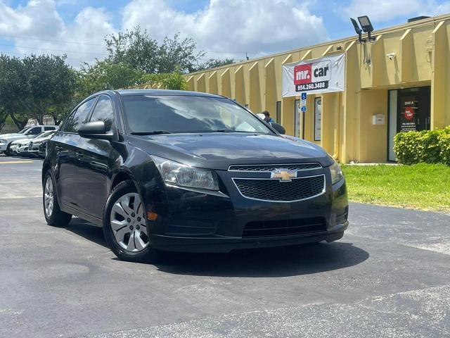 used 2014 Chevrolet Cruze car, priced at $5,499