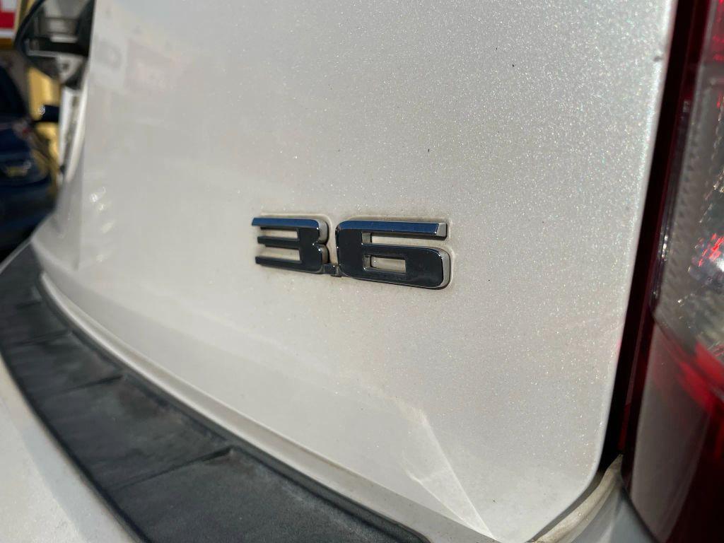 used 2014 Cadillac SRX car, priced at $3,799