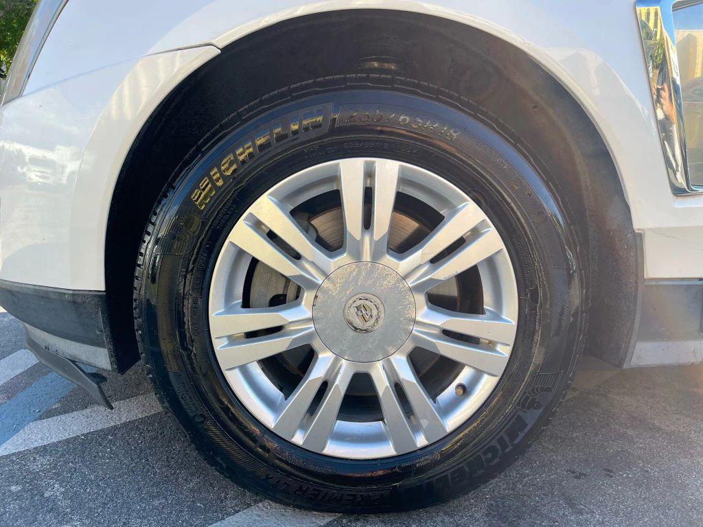 used 2014 Cadillac SRX car, priced at $3,799